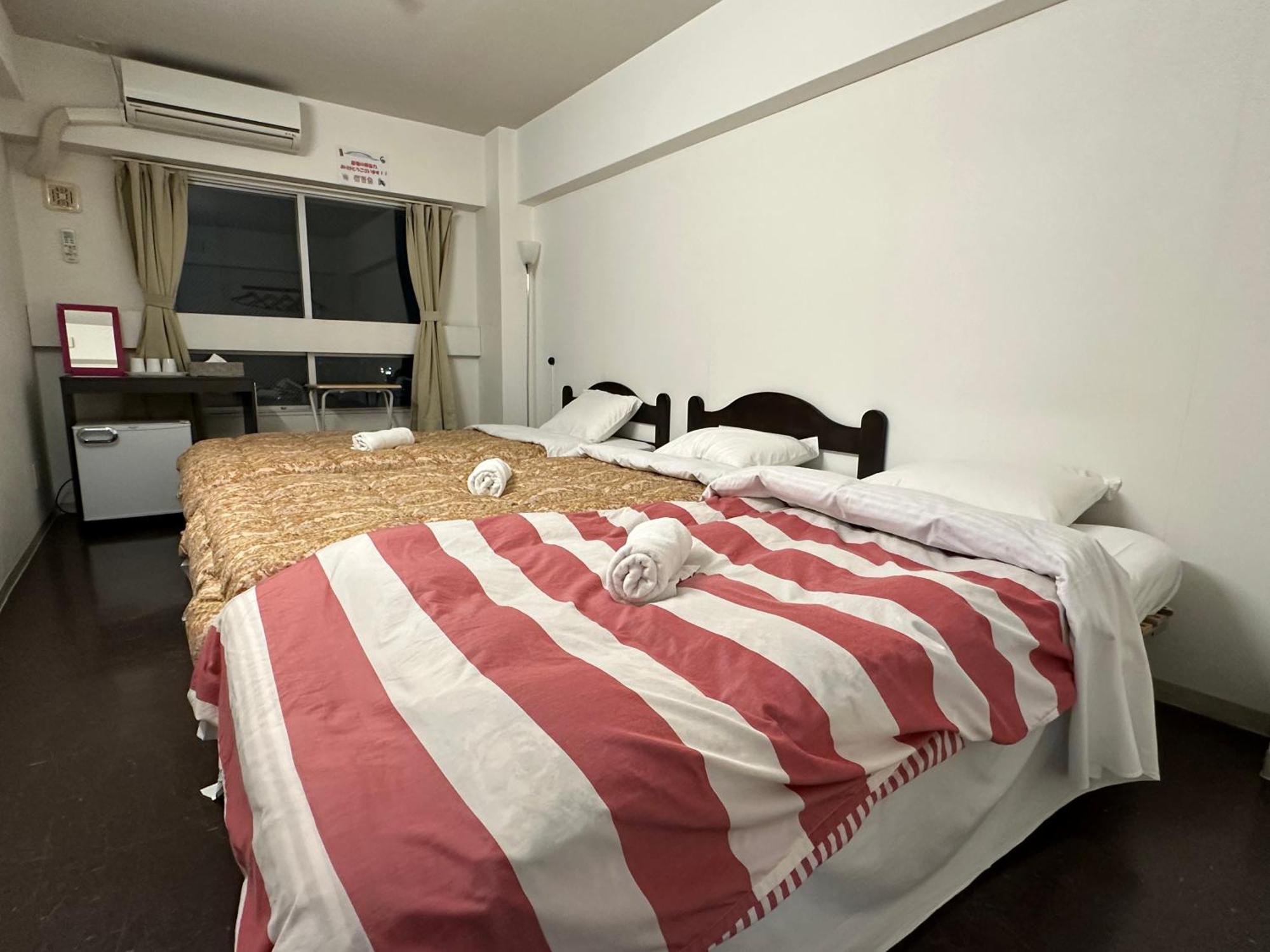Fukuoka Share Hotel Екстер'єр фото
