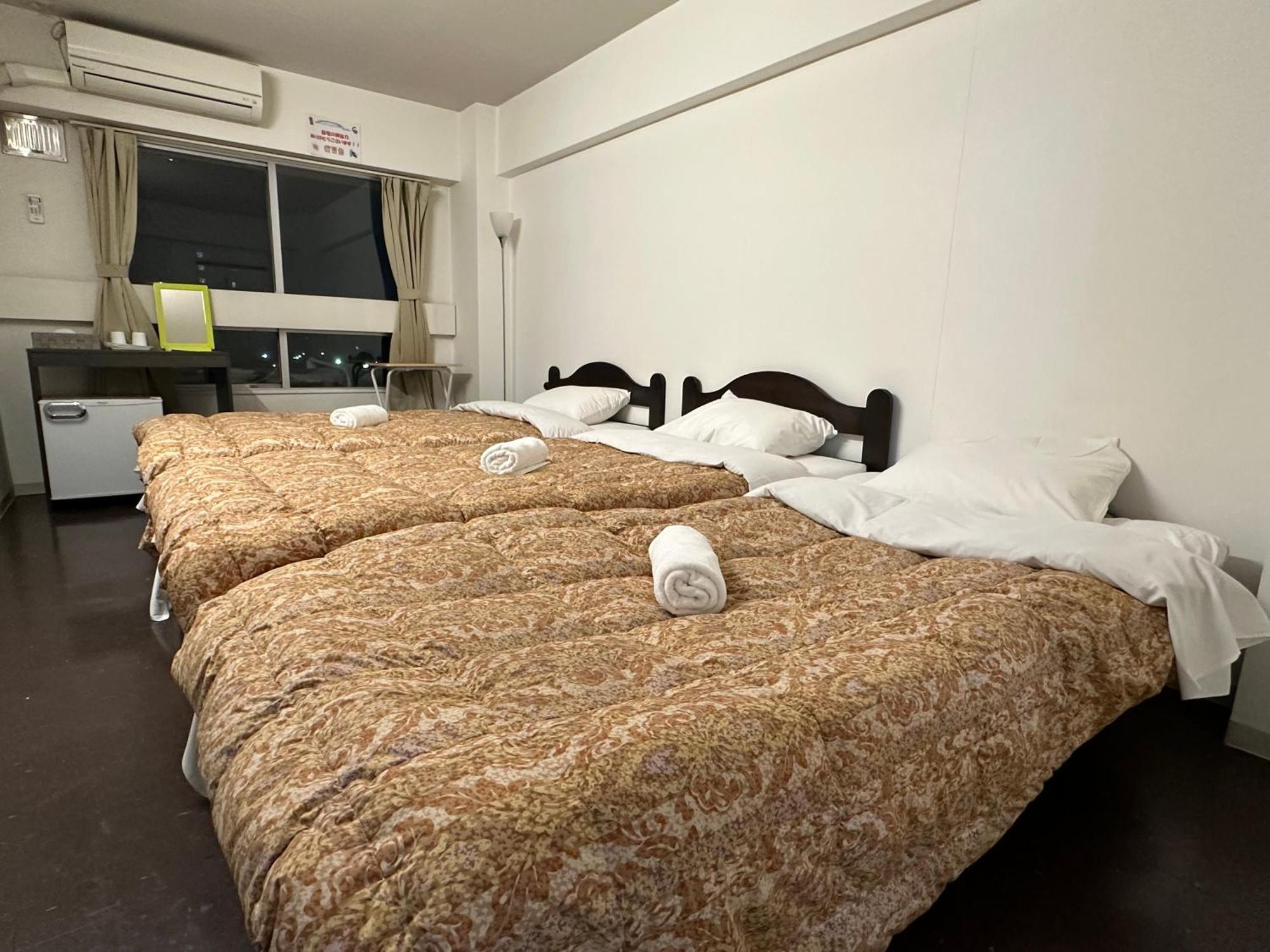 Fukuoka Share Hotel Екстер'єр фото